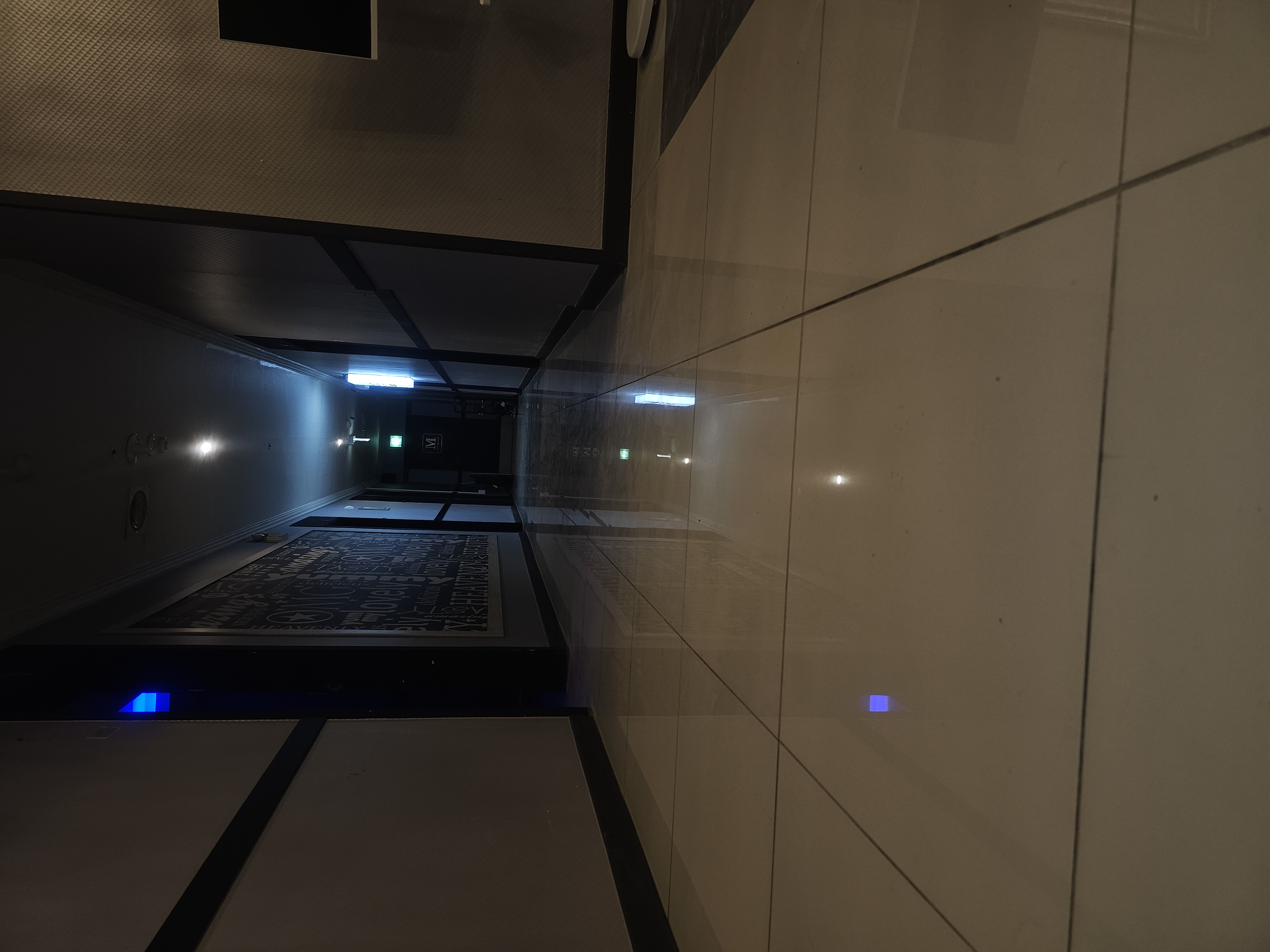 퀸즈테라피 매장 이미지