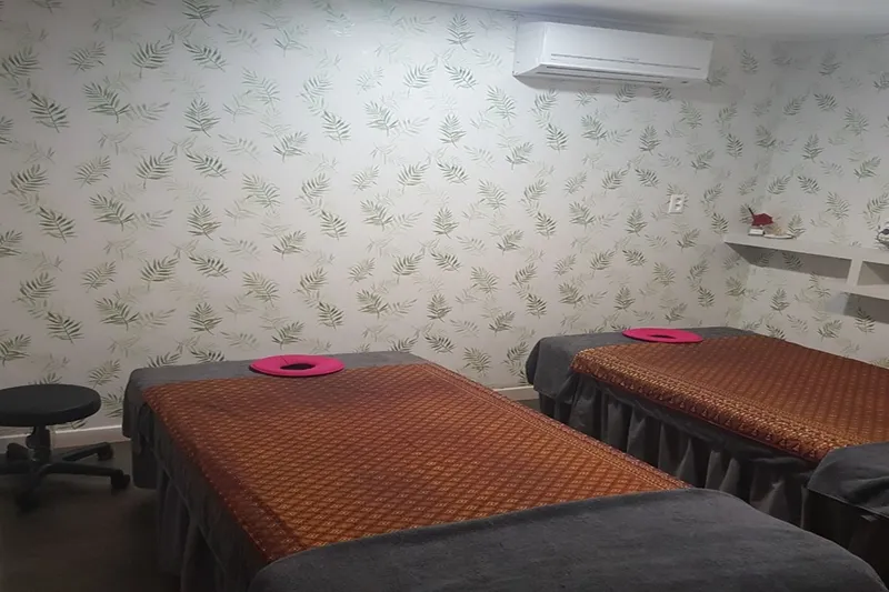 골드테라피 매장 이미지
