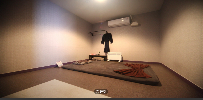 1 / 8 S테라피 매장 이미지