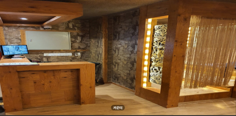 더타이아성 매장 이미지