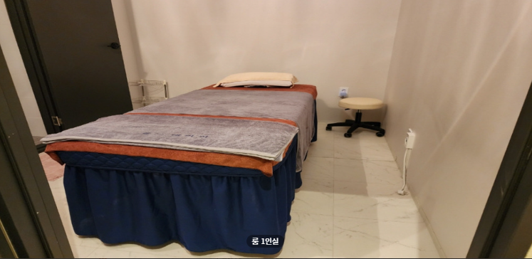 골드테라피 매장 이미지
